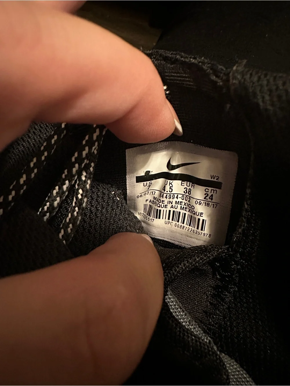 Nike Roshe One Black | Size 7